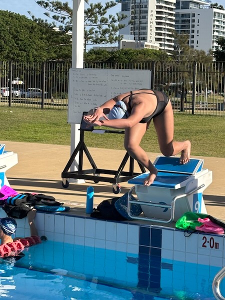 _600HSport_Roxana Rahimi Dive_Sport