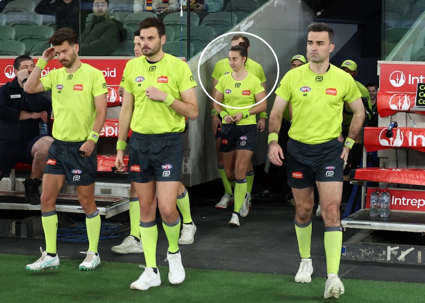 MELBOURNE, AUSTRALIA - AUGUST 23: Kaitlin Barr making her umpiring debut during the 2025 AFL Round 24 match between the North Melbourne Kangaroos and the Adelaide Crows at Marvel Stadium on August 23, 2025 in Melbourne, Australia. (Photo by James Wiltshire/AFL Photos)