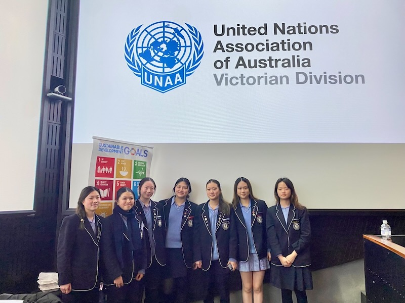 Model UN in chinese pic 3_600H
