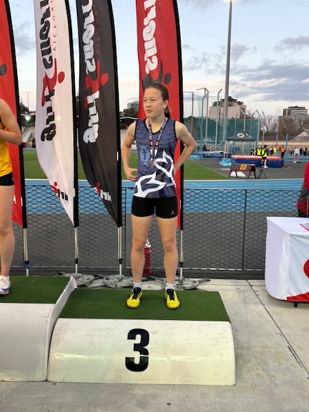 Emily Lewis_Bronze Medal GSV Track and Field_600H