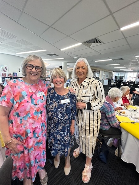 Sapphire Circle 1_600H