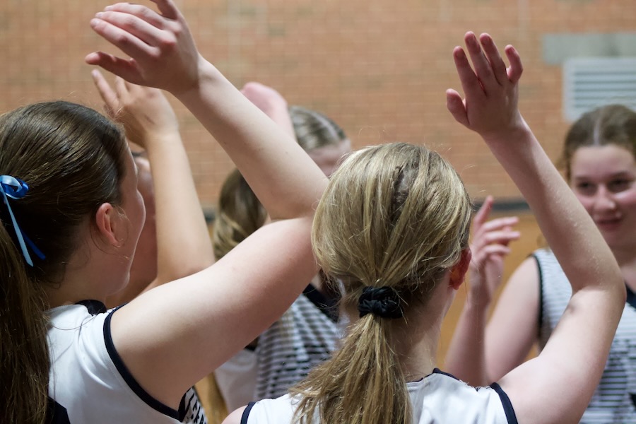 Sport_Team Celebration_600H