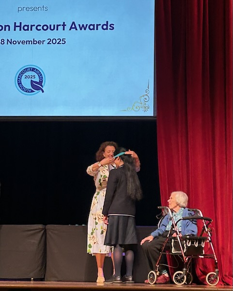 Alison Harcourt Award_1301_600H