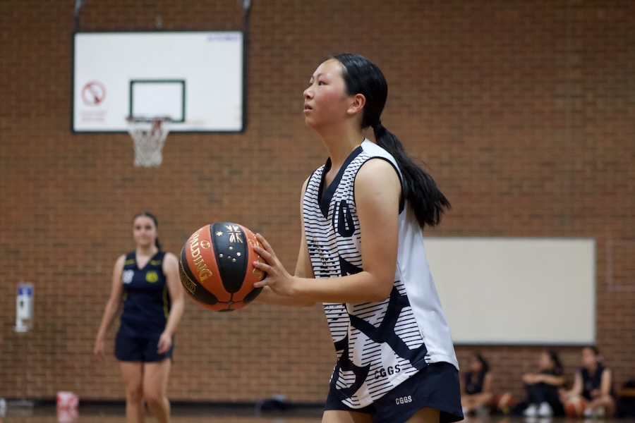 Sport_Amy Zhao basketball_600H