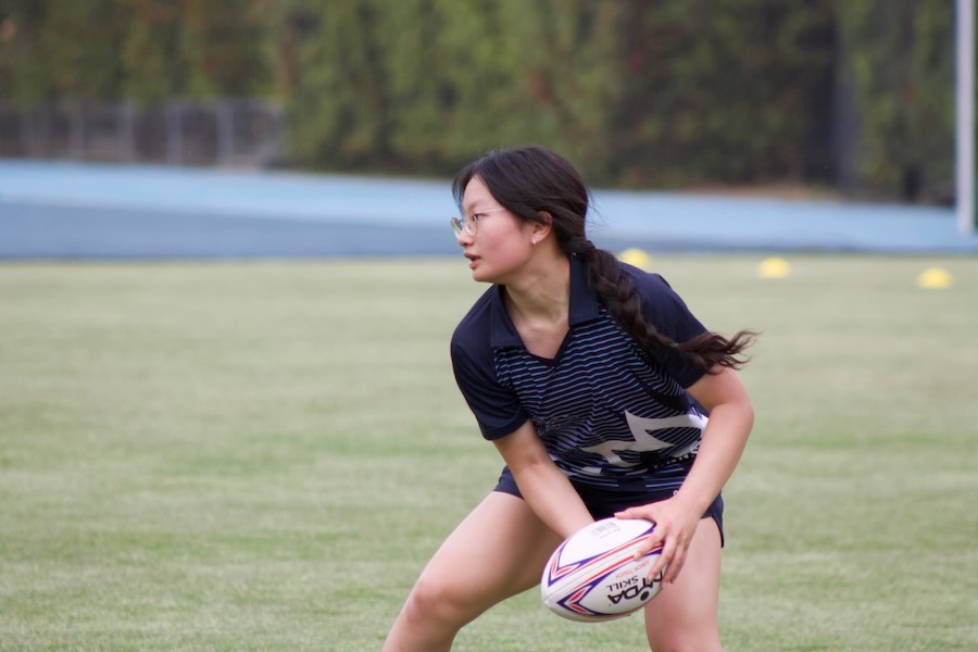 Sport_Maddie Lee touch footy_600H