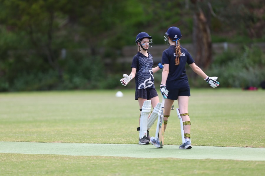 Charlie D and Elise M GSV cricket_600H