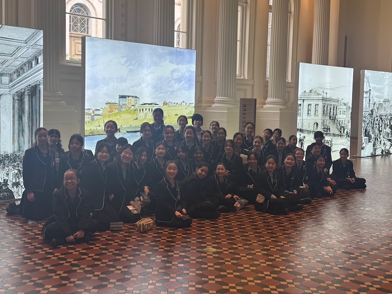 Group photo_600H